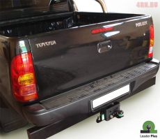 ТСУ для Toyota Hilux (4WD) (N2) с задней подножкой 2008- без выреза бампера. Нагрузки 750/50 кг, масса фаркопа 7.5 кг